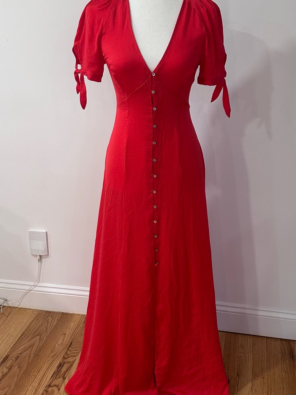Express Salmon- Red Button-Front Maxi Dress with Tie Sleeves and back Size 4